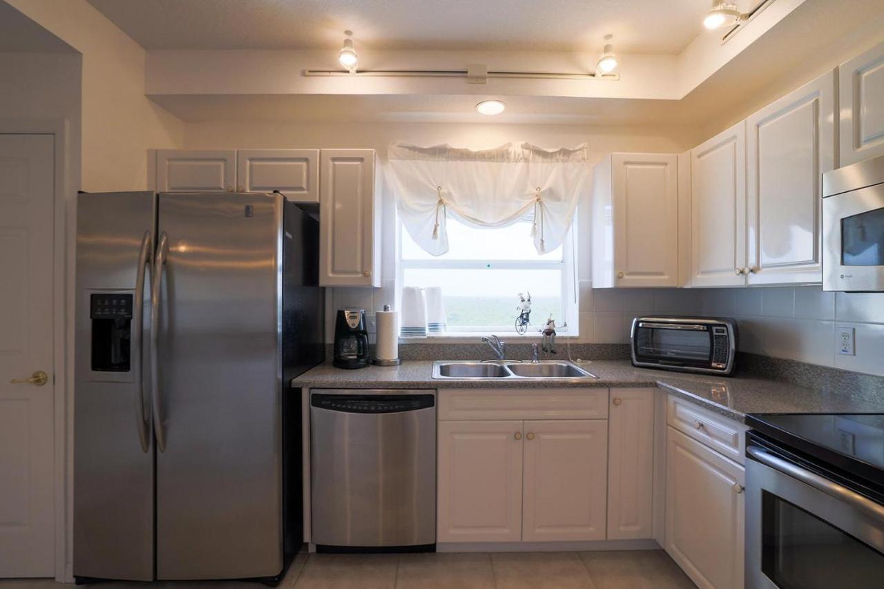3 Bedroom 2 Bath Oceanwalk Condo With Estuary Views New Smyrna Beach Bagian luar foto