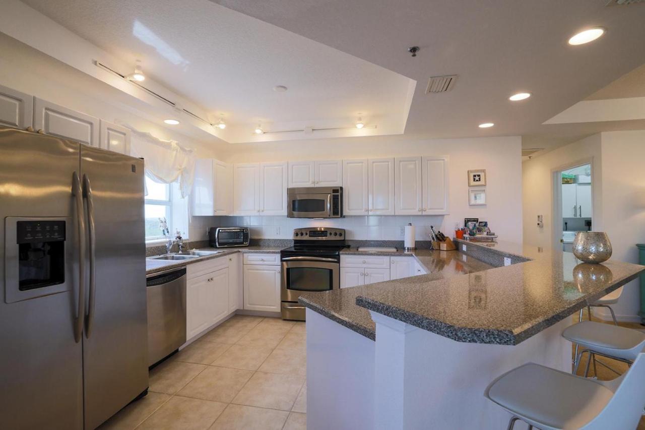 3 Bedroom 2 Bath Oceanwalk Condo With Estuary Views New Smyrna Beach Bagian luar foto
