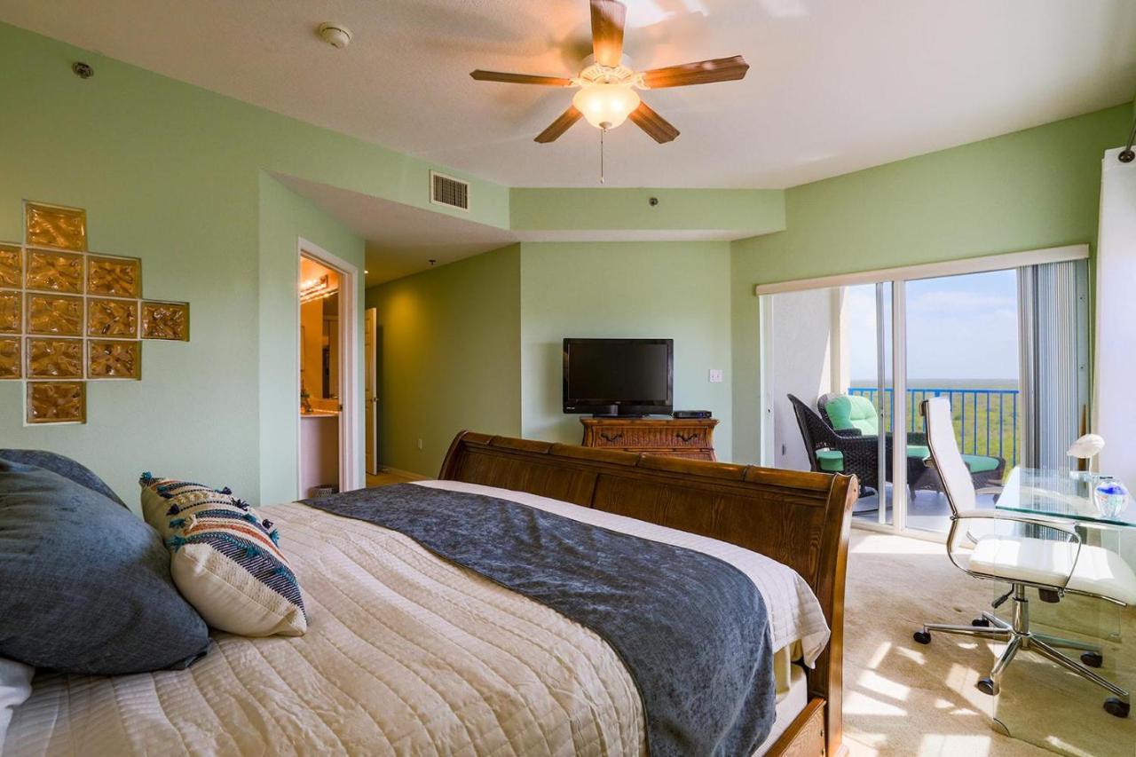 3 Bedroom 2 Bath Oceanwalk Condo With Estuary Views New Smyrna Beach Bagian luar foto